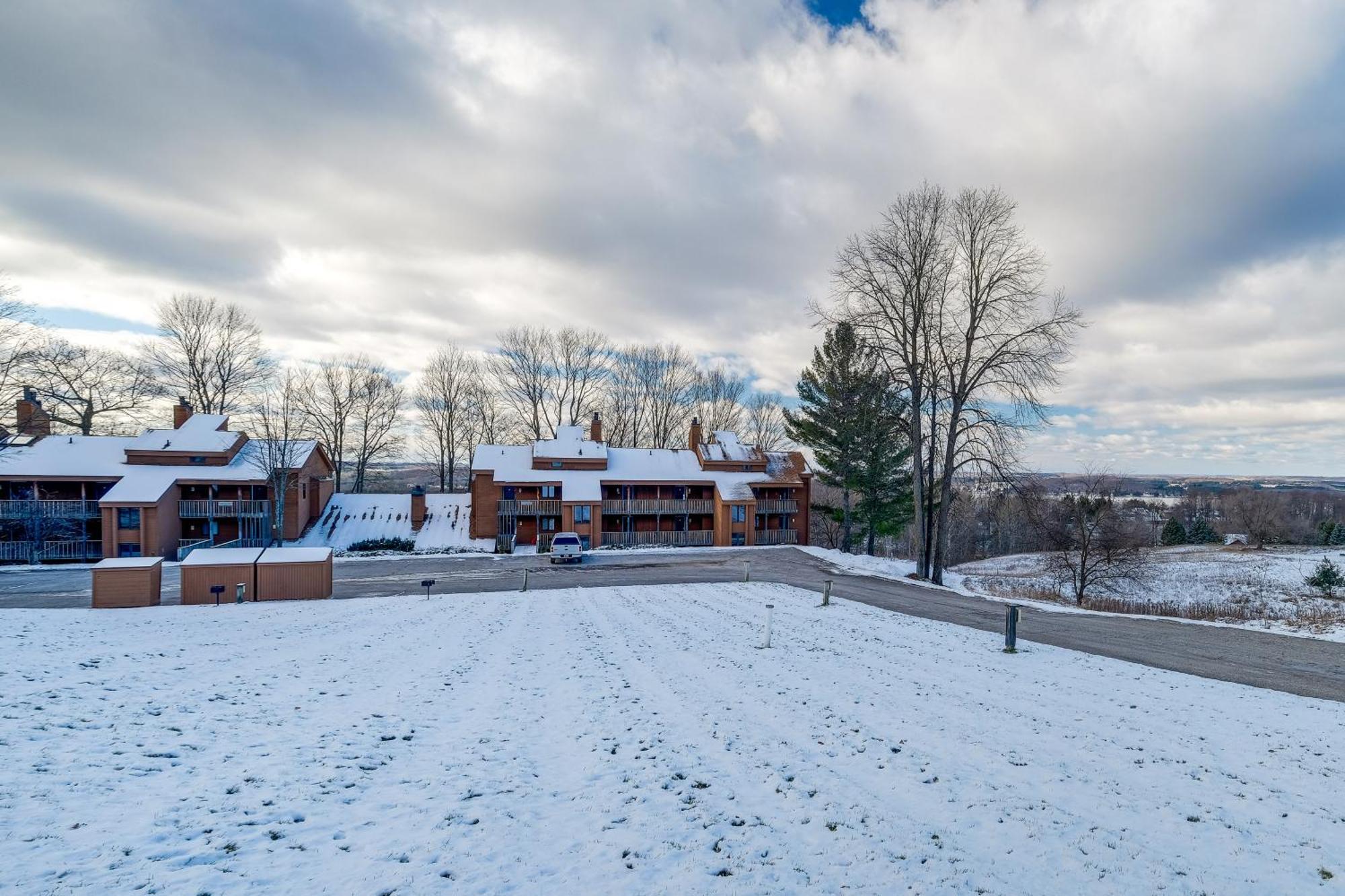 Bellaire Condo - Walk To Shanty Creek Resort! Exterior foto